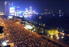 上海：清明节旅游客流大增 部分景点同比翻番