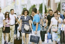 美媒：中国游客不回来，旅游业难复苏