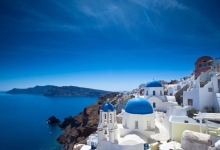 疫情致游客减少：希腊旅游业收入将减少近80%