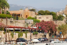 黎巴嫩:从阿联酋等8国入境旅客需在酒店隔离4天