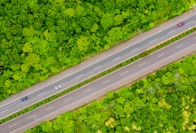 车在路上走 人在画中游 多地推进旅游公路建设