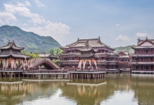 从“热映”到“热游”，影旅联动点燃文旅新引擎