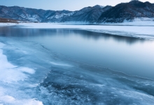 “新雪季”开启 冰雪经济“热”力全开 资本市场闻风而动