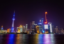 双十一，上海东方明珠脚下建了座“沙特小镇”