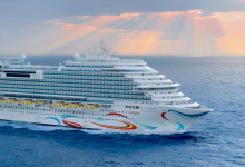 广州邮轮火热 逾2400名游客开启东南亚三国之旅