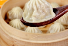 西班牙媒体：中国美食名片小笼包如今风靡全球