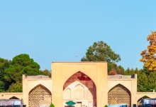 我驻伊朗大使馆提醒中国公民注意人身财产安全