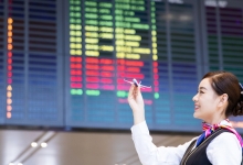 高跟鞋退场、自选裤装 空乘新工装何以上热搜