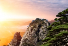 泰山景区回应“修建滚筒式刀片刺绳隔离铁丝网”